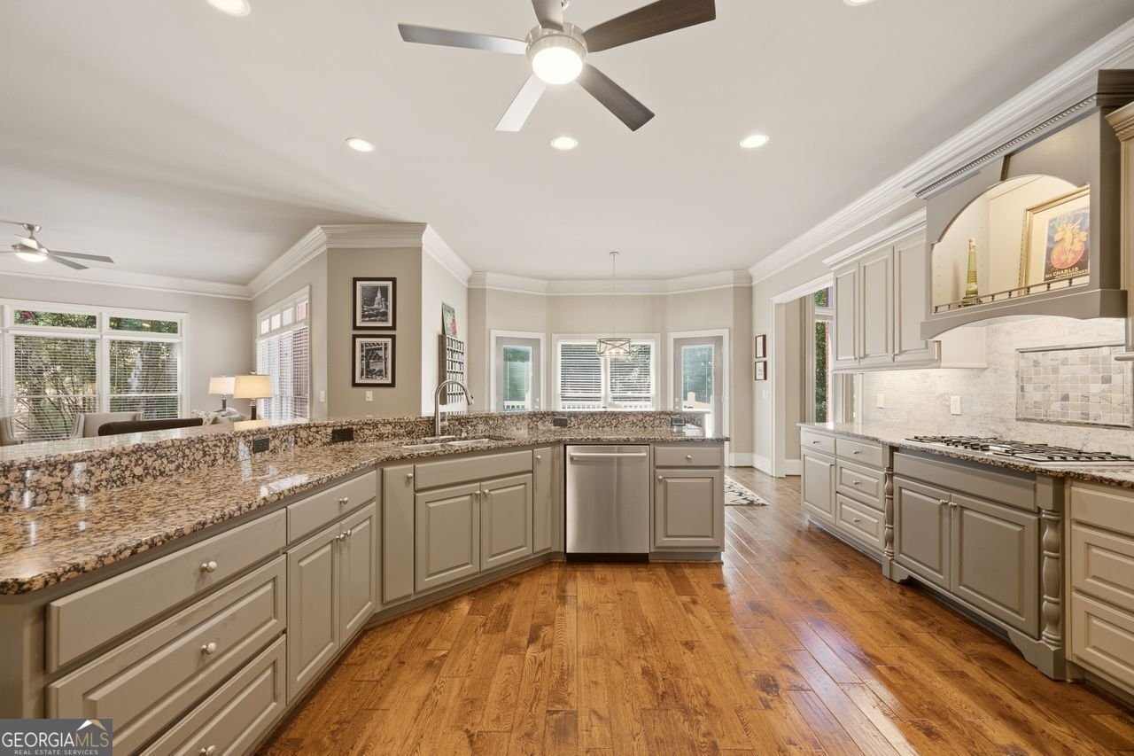 348 Aviemore Lane Suwanee - Photo 12