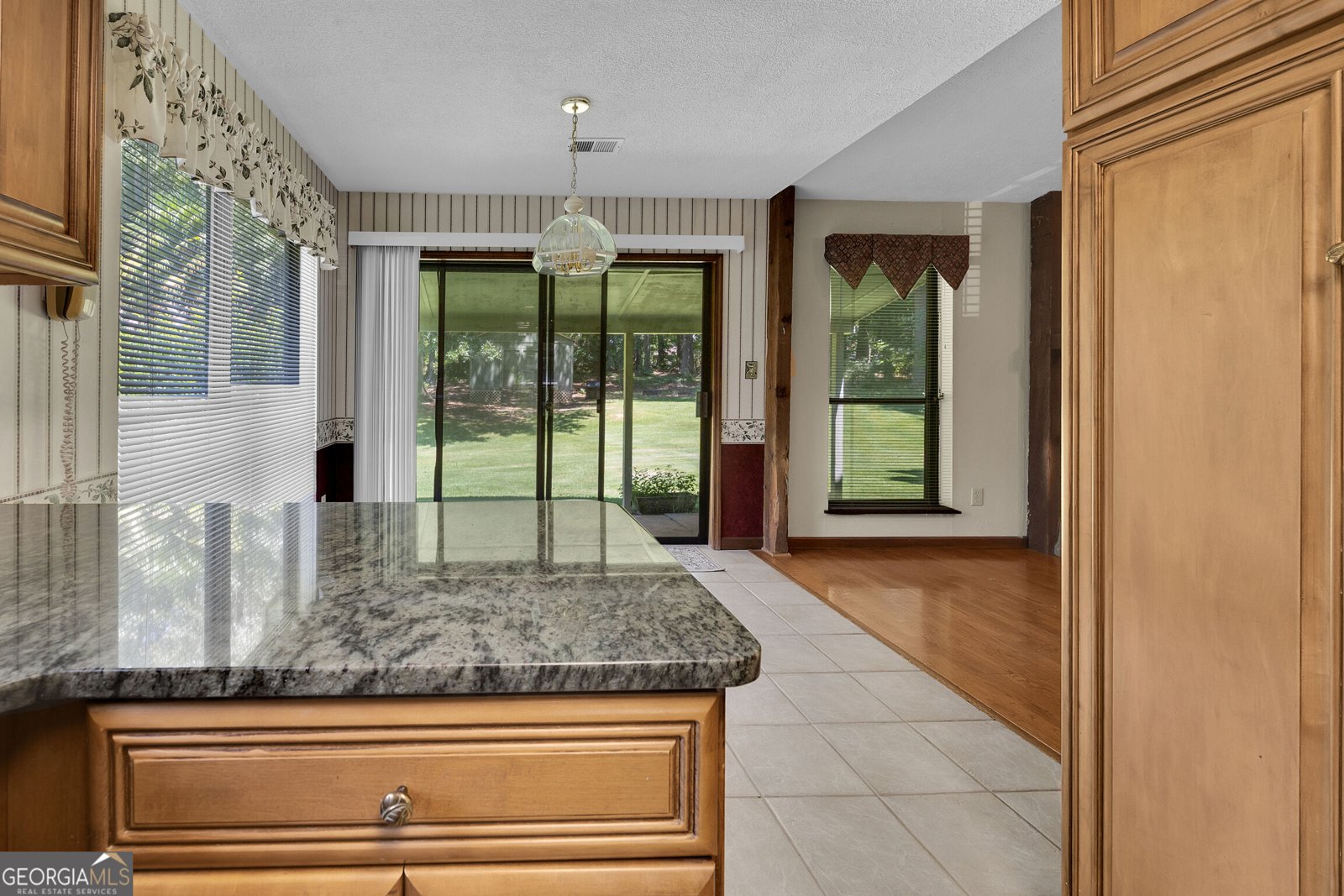 140 Hickory Drive Stockbridge - Photo 14
