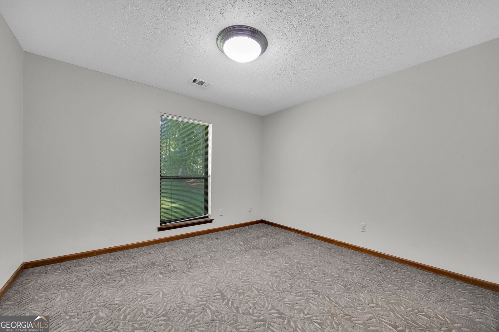 140 Hickory Drive Stockbridge - Photo 21