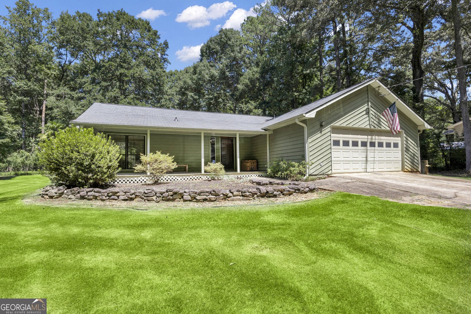 140 Hickory Drive Stockbridge - Photo 32