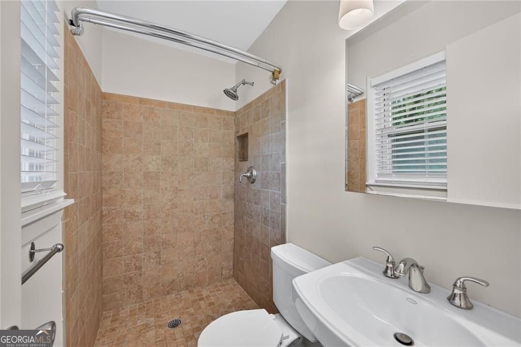 3659 Admiral Drive Chamblee - Photo 12
