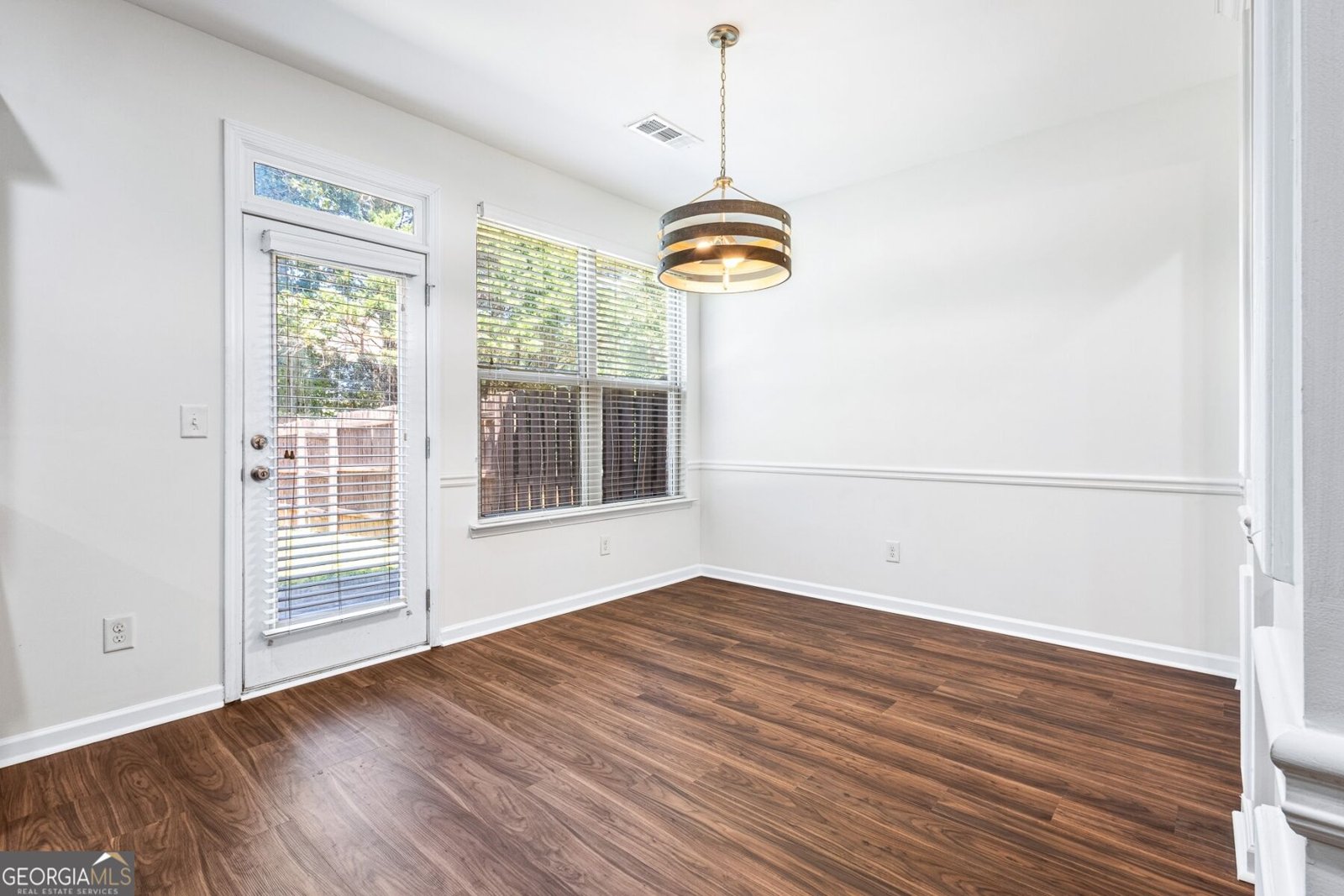 2121 Spicy Pine Lane Lawrenceville - Photo 7
