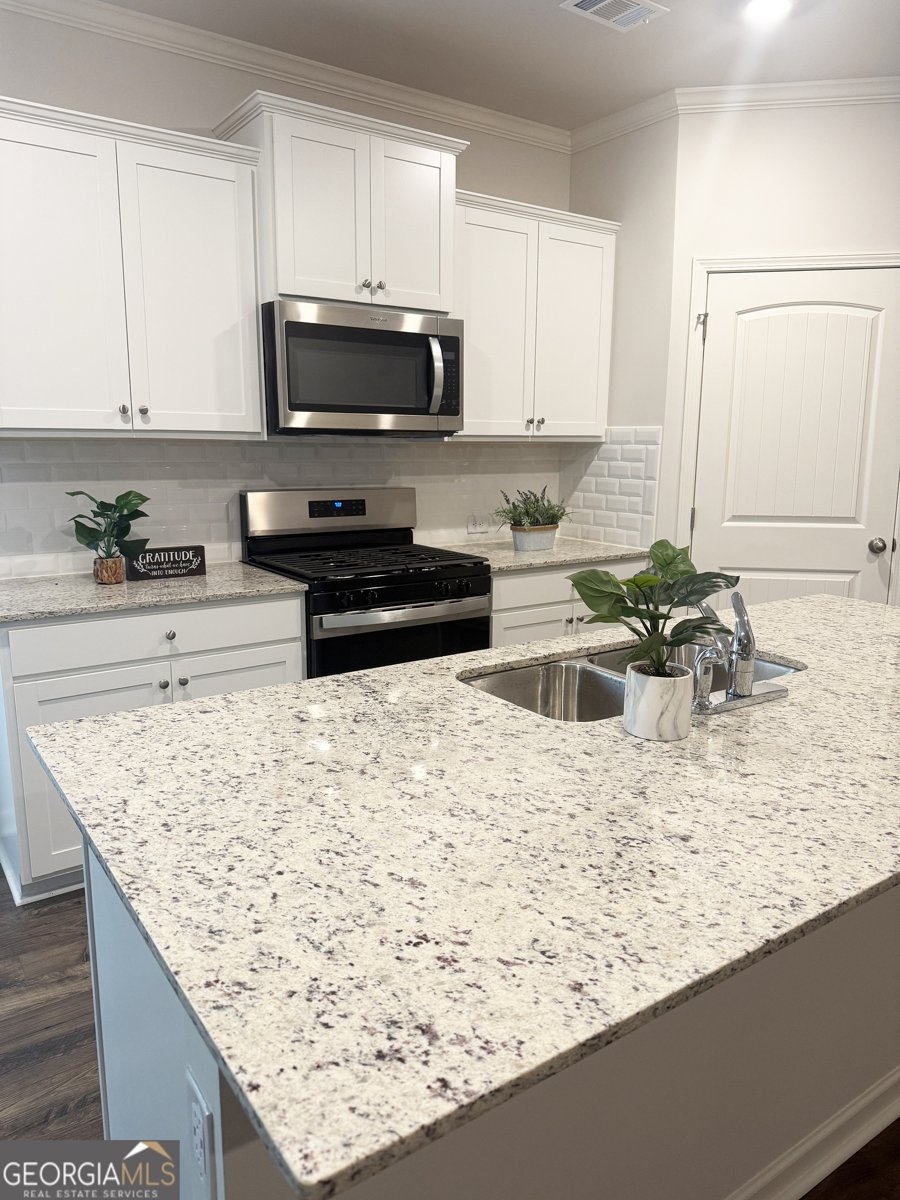3400 Greyton Drive Buford - Photo 7