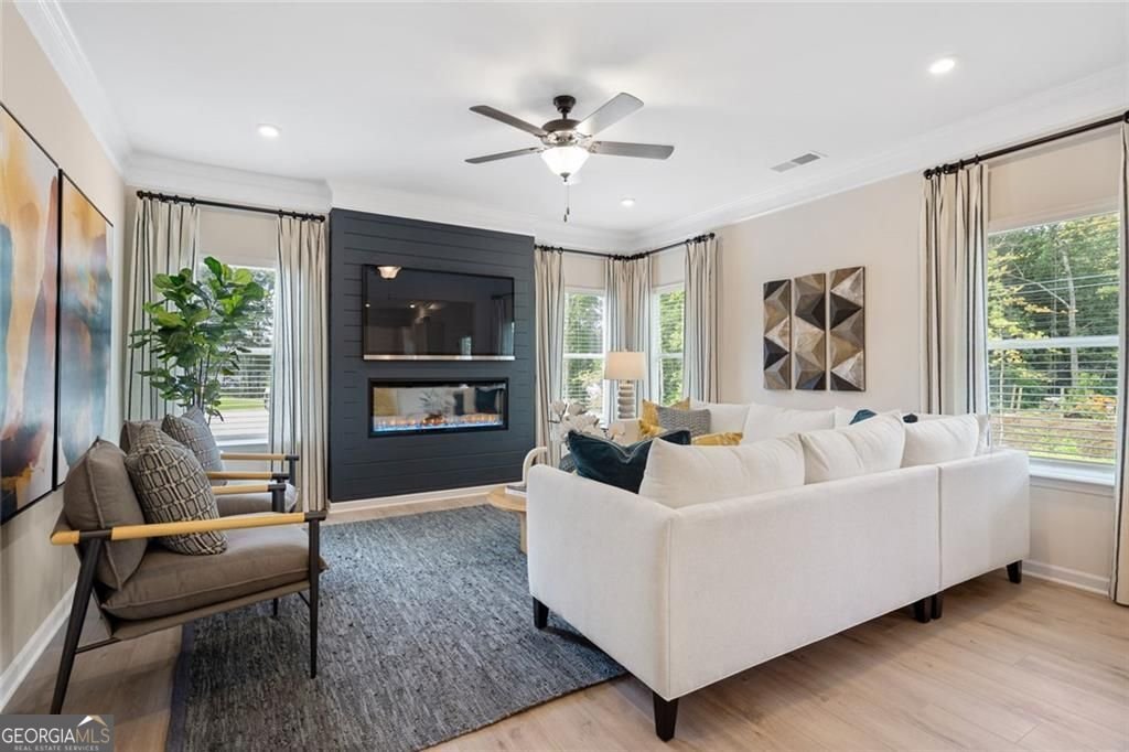 542 Grover Street Hoschton - Photo 10