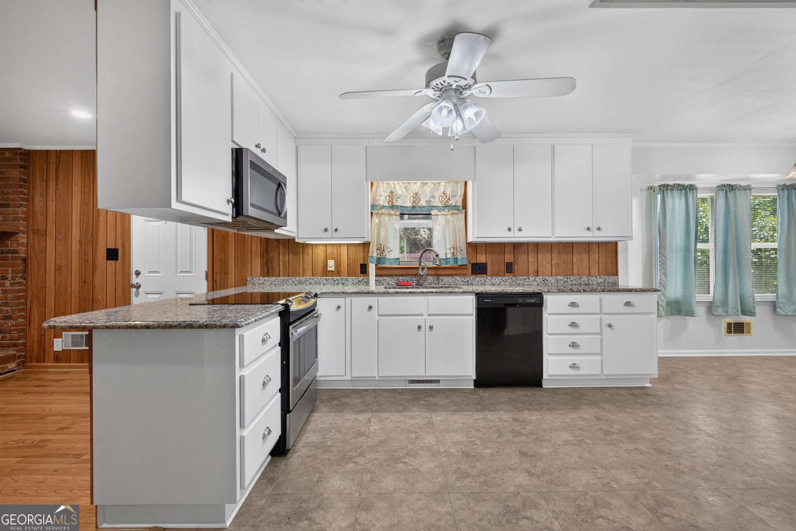 357 Lokchapee Drive Macon - Photo 16