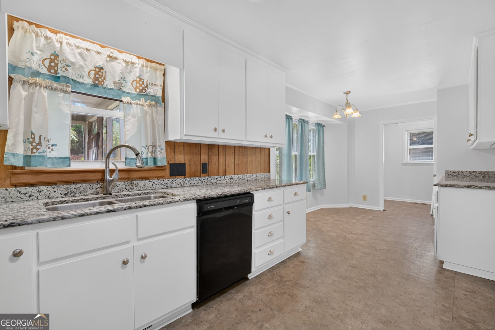 357 Lokchapee Drive Macon - Photo 19