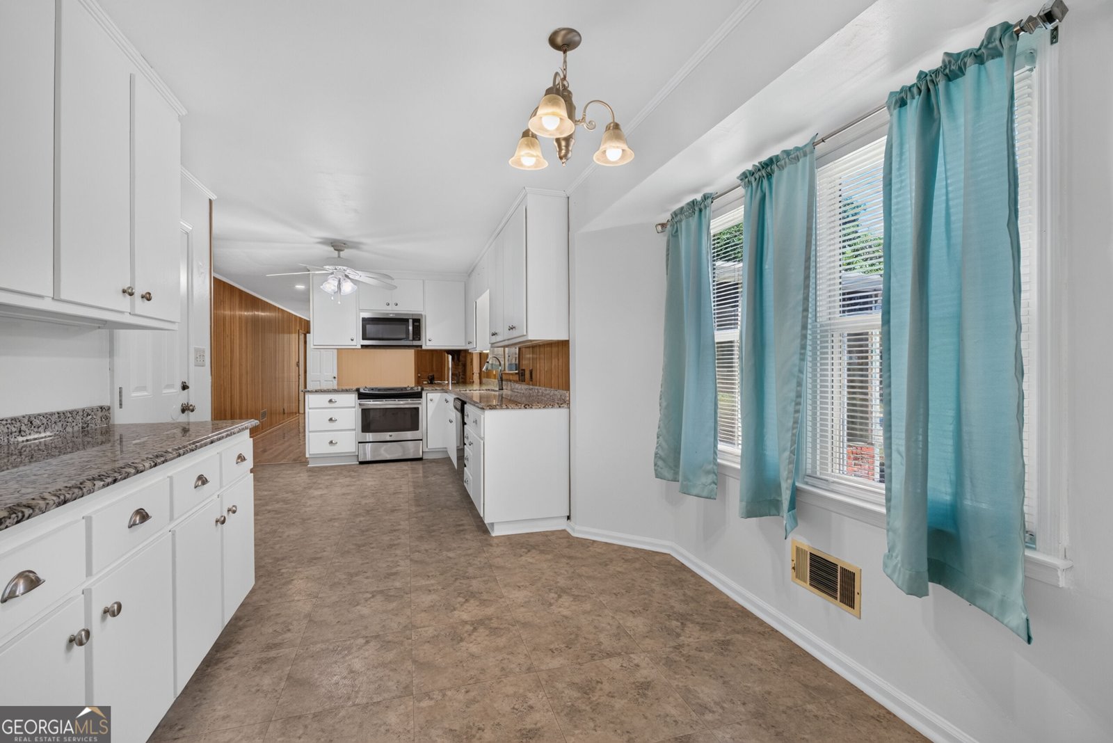 357 Lokchapee Drive Macon - Photo 23