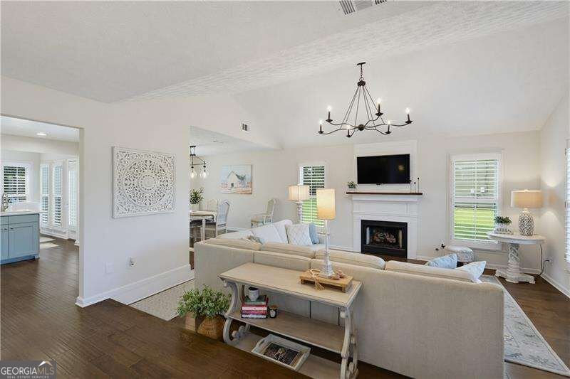 4158 Hubert Drive Marietta - Photo 10