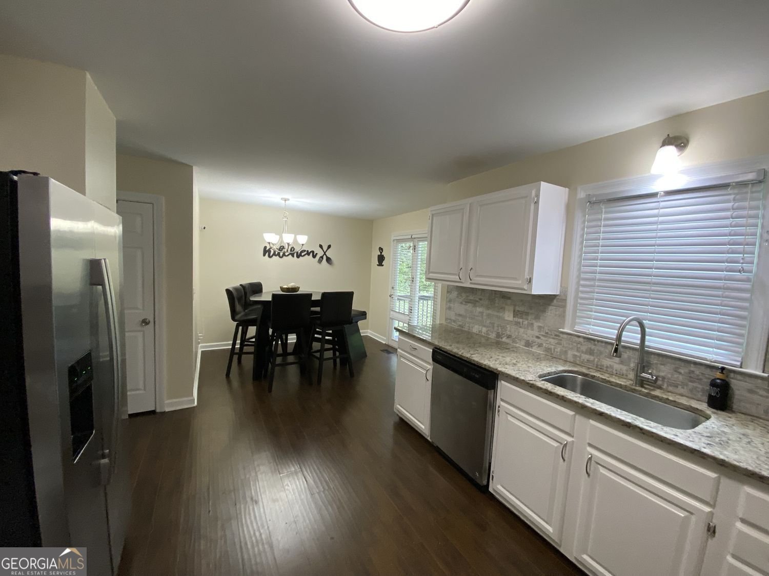1640 Canberra Drive Stone Mountain - Photo 12