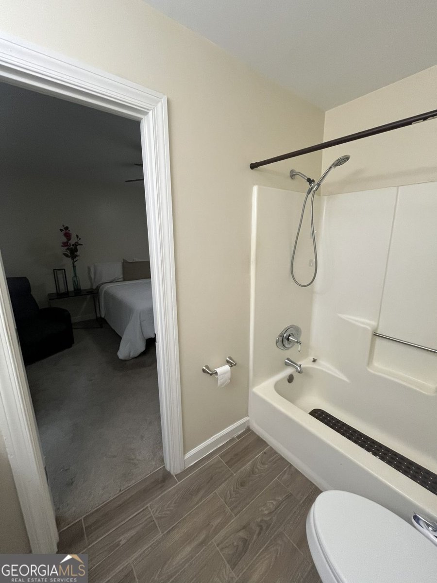 1640 Canberra Drive Stone Mountain - Photo 32