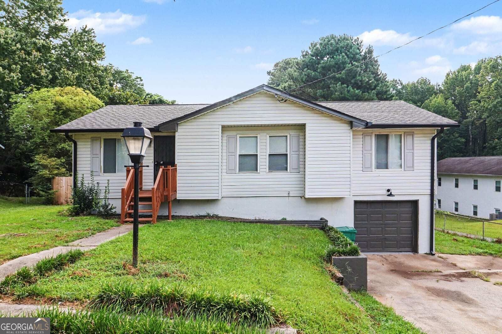 8908 Thomas Road Jonesboro - main photo