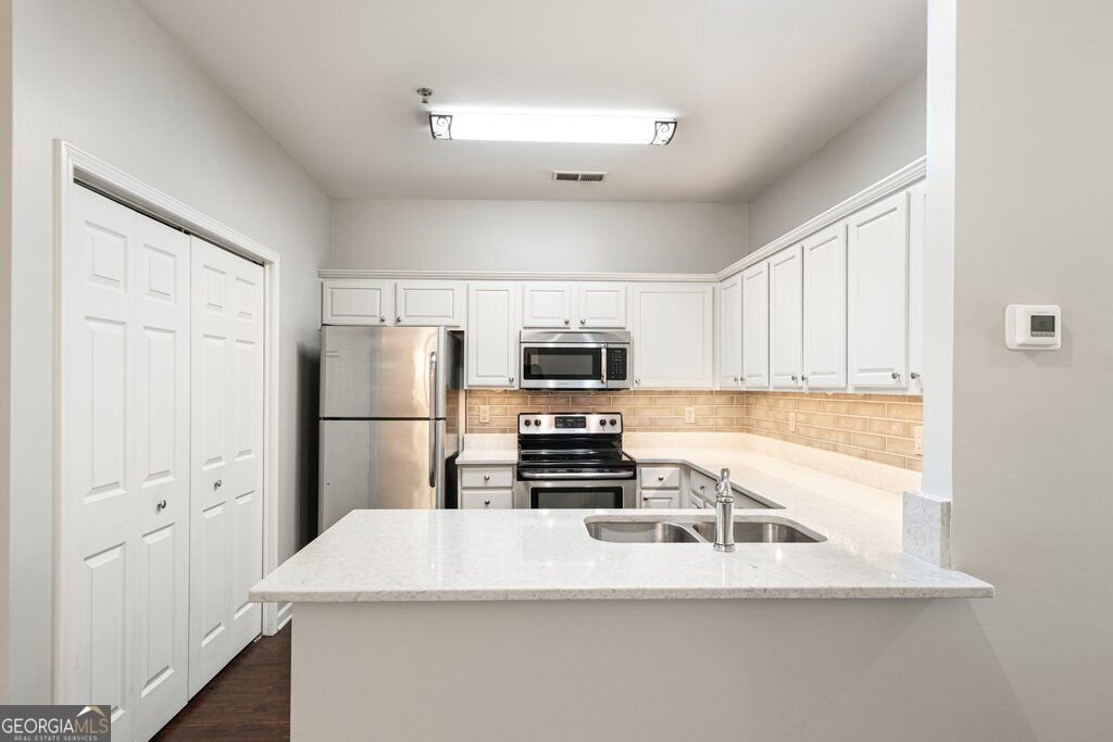 222 Riverstone Place Canton - Photo 14