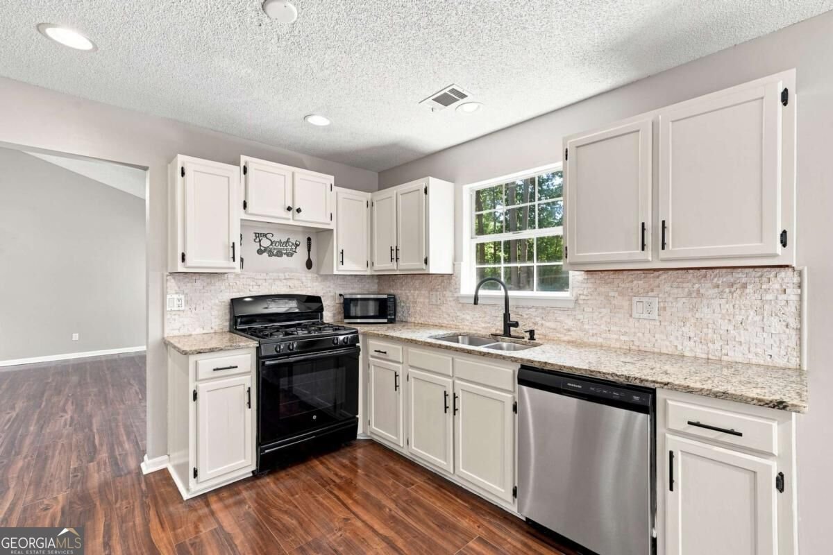 4460 Whitt Station Run Acworth - Photo 29