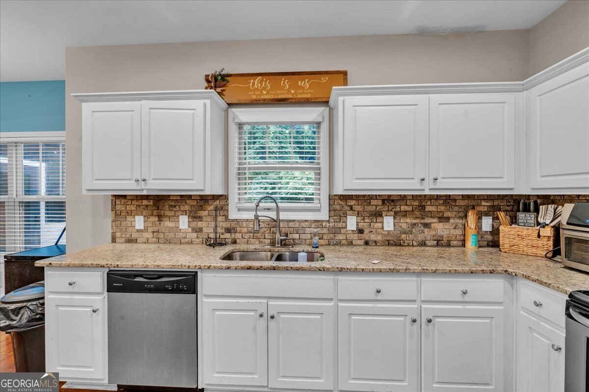 3858 Fortson Lane Columbus - Photo 10