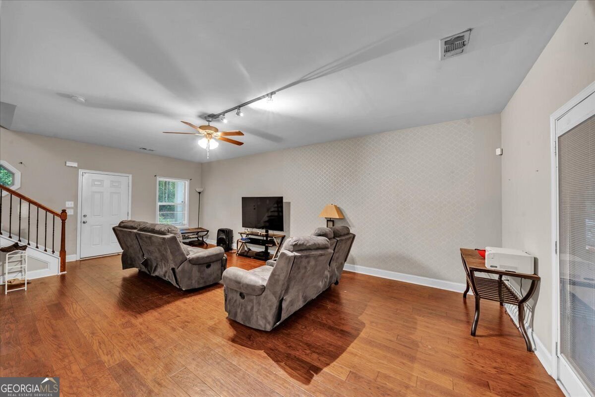 3858 Fortson Lane Columbus - Photo 6
