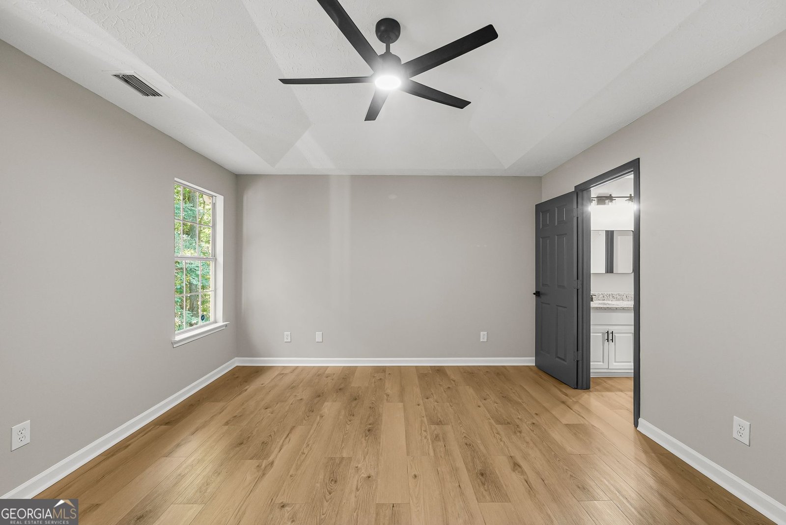 235 Oak Circle Stockbridge - Photo 16