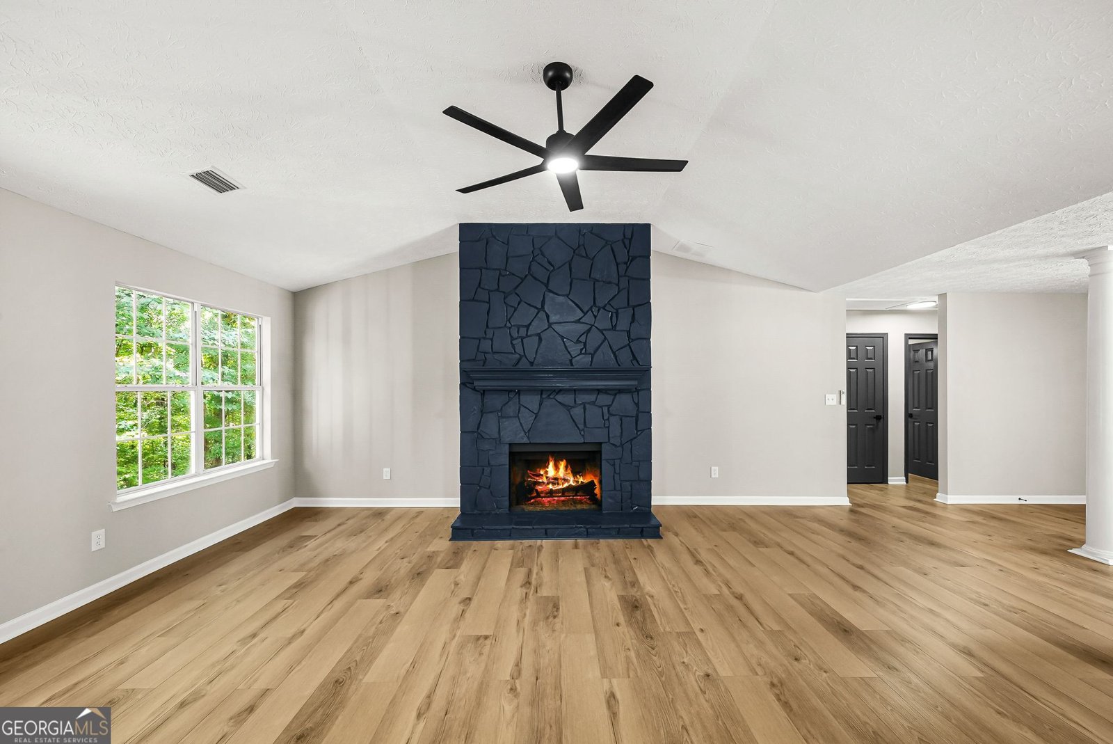 235 Oak Circle Stockbridge - Photo 6