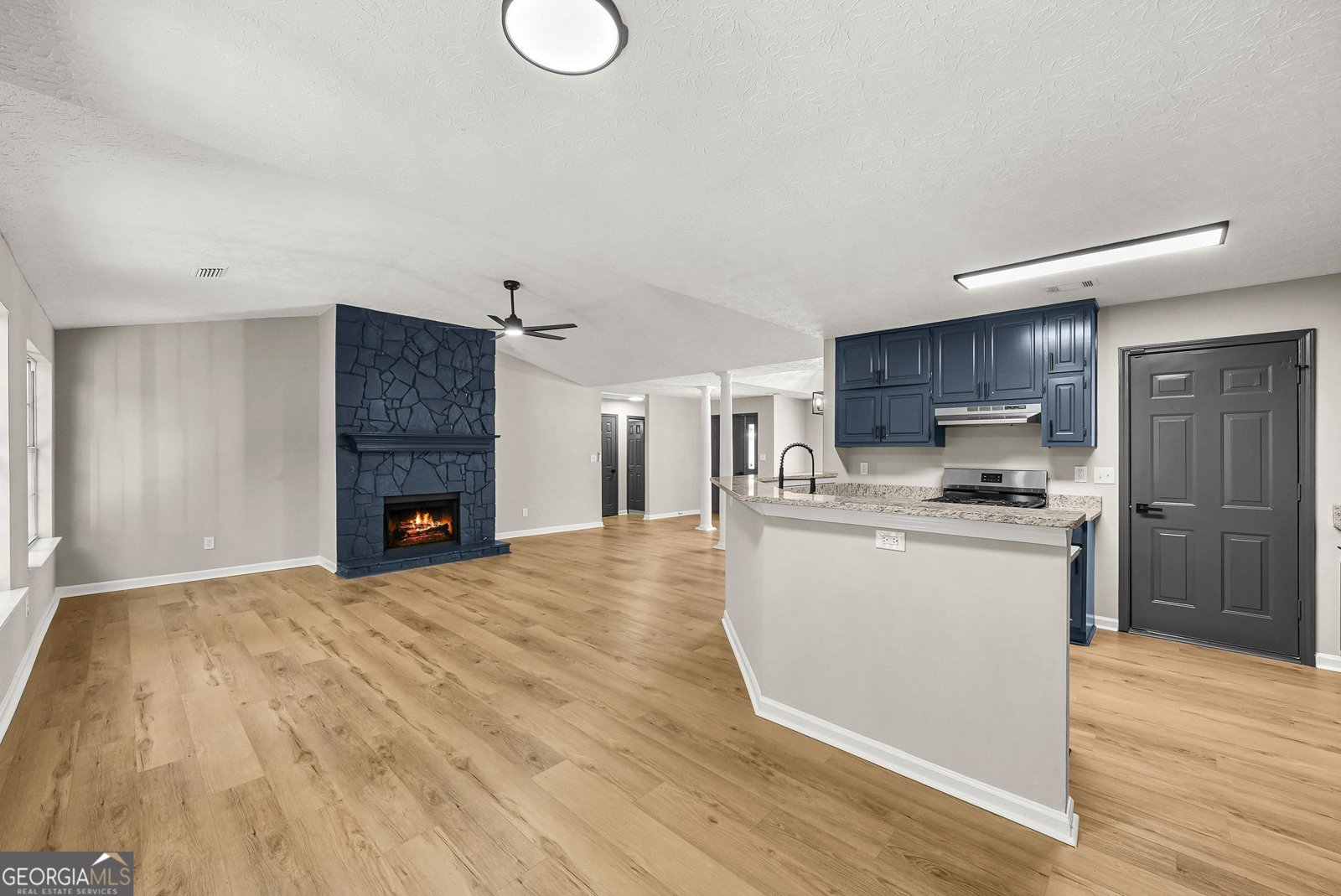 235 Oak Circle Stockbridge - Photo 9