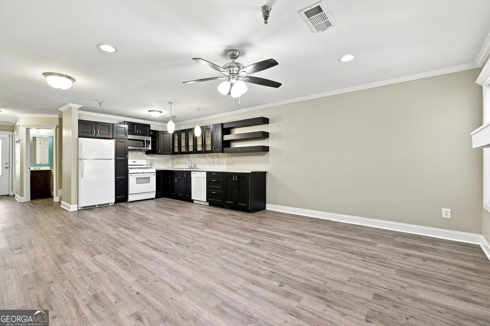 311 Brookside Way Canton - Photo 11