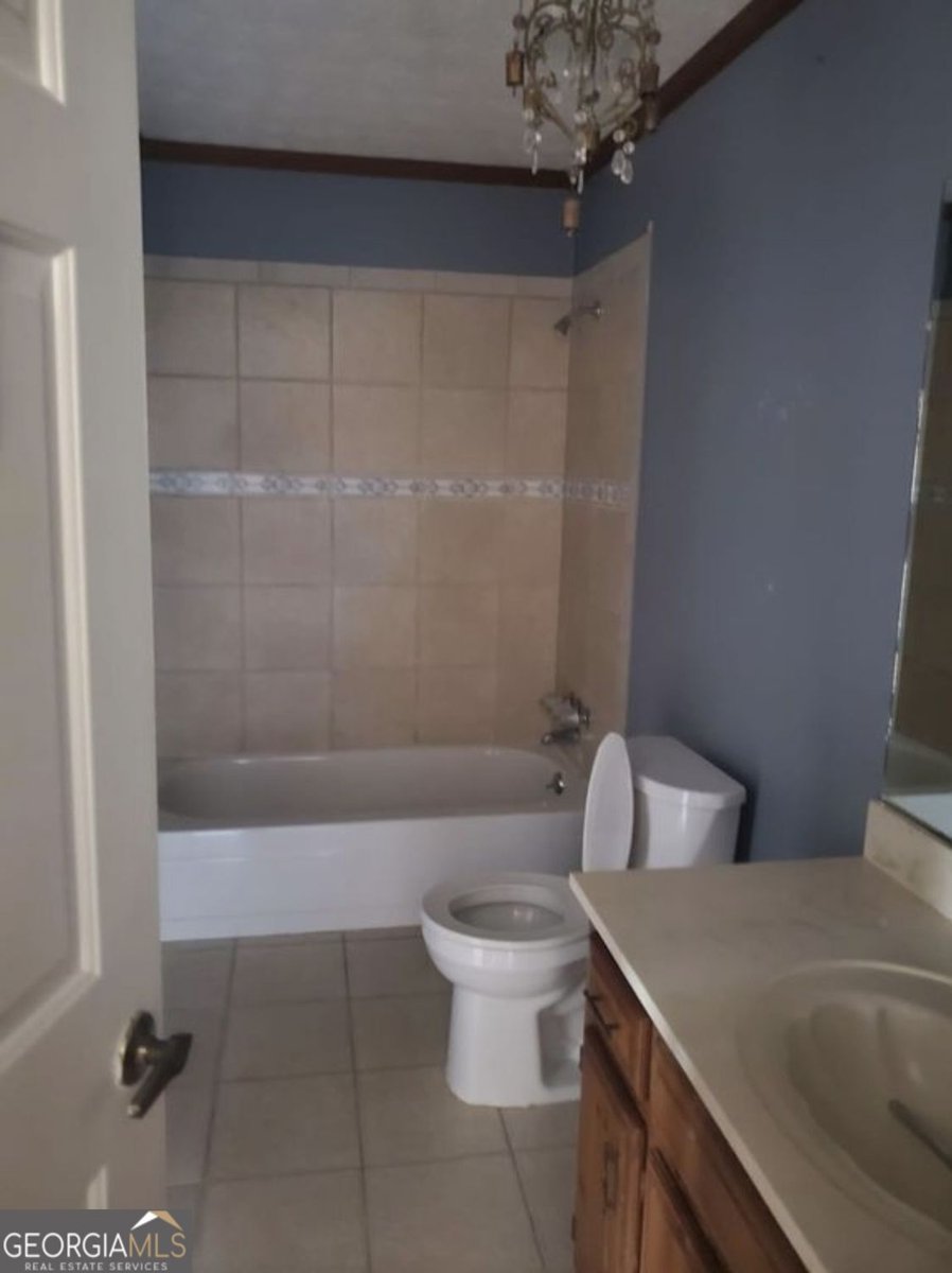 1481 Stoneleigh Circle Stone Mountain - Photo 18