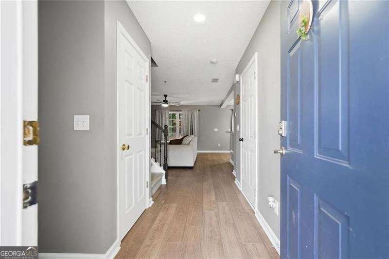 330 Cottonwood Creek Circle Canton - Photo 6