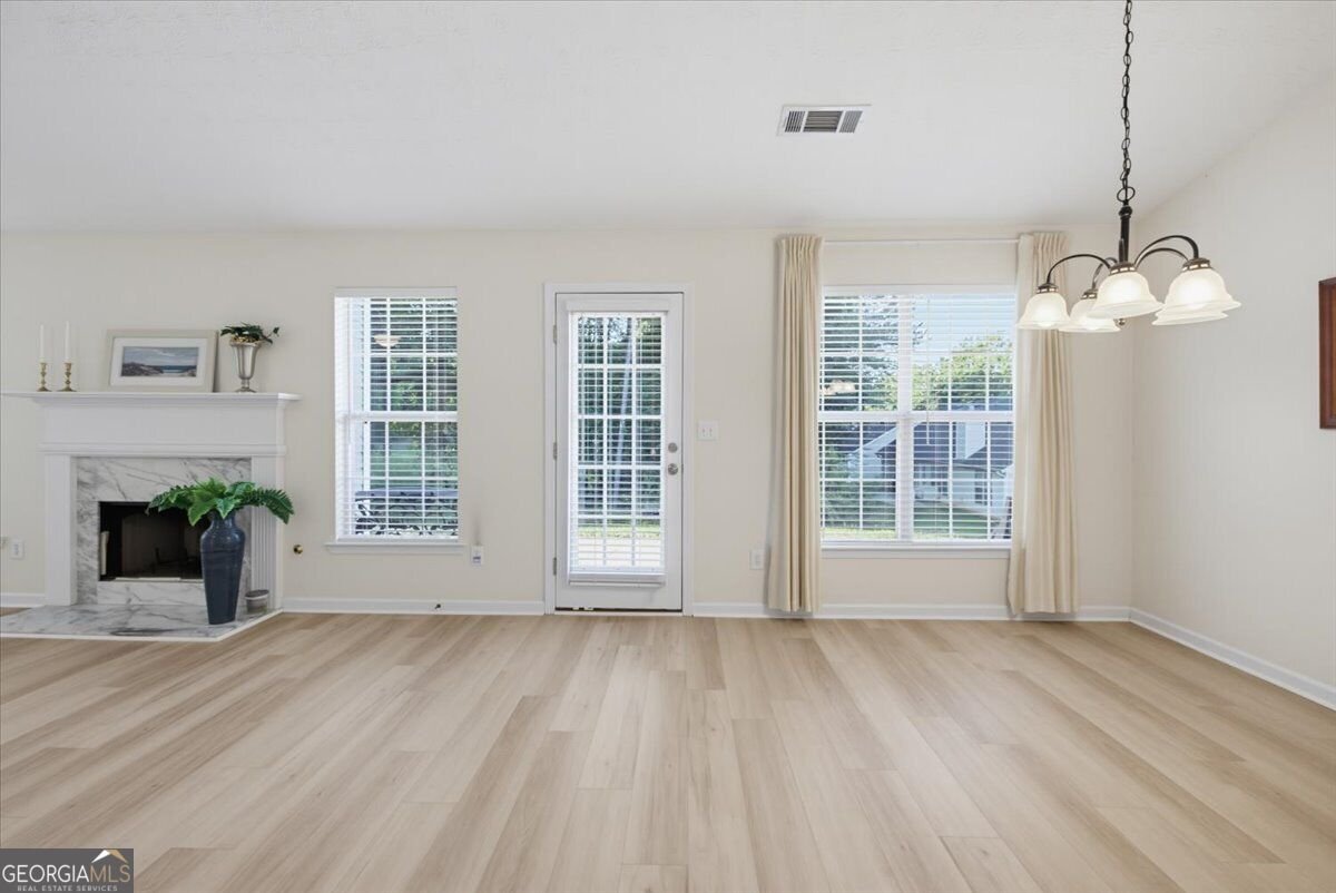 6048 Hillvale Court Lithonia - Photo 12