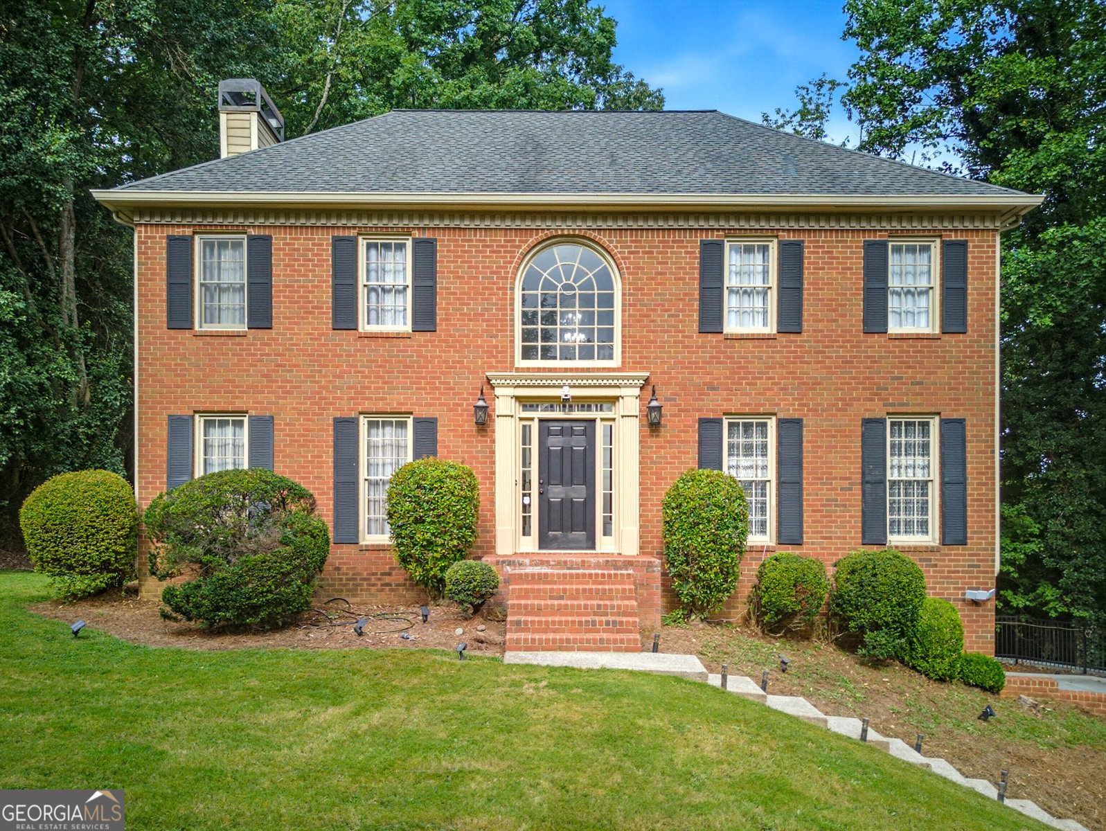 1810 Habersham Trace Cumming - main photo