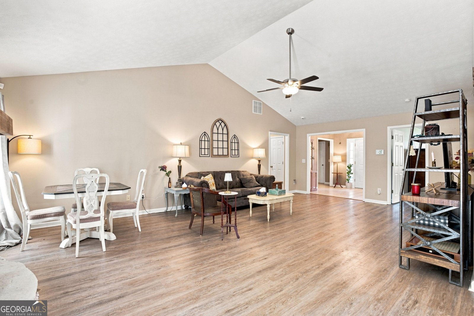 1611 Lake View Court Loganville - Photo 14