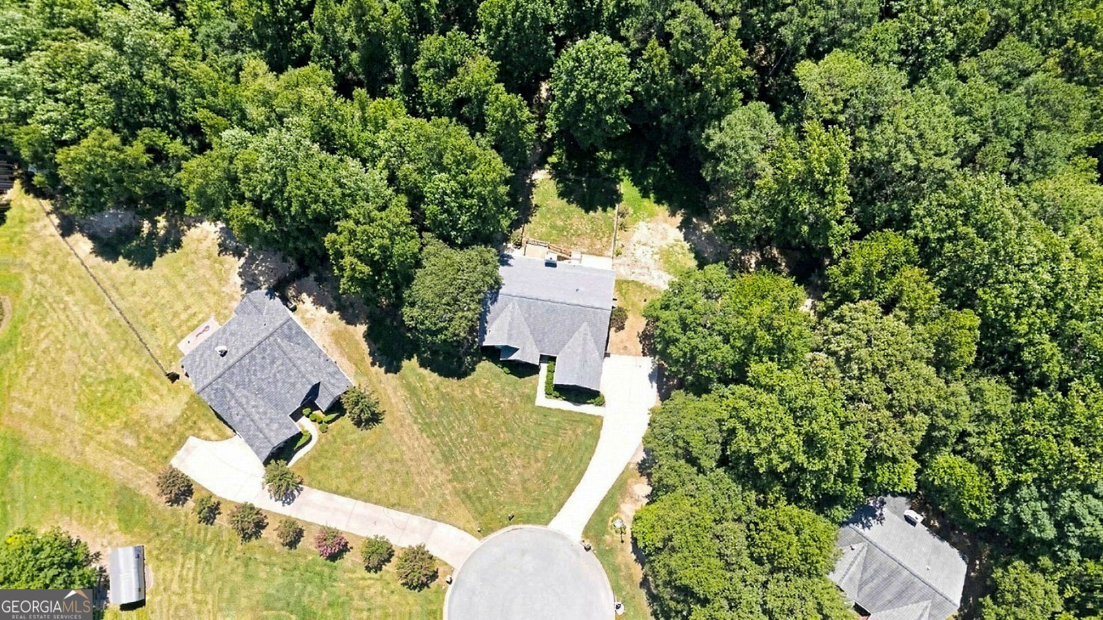 1611 Lake View Court Loganville - Photo 6