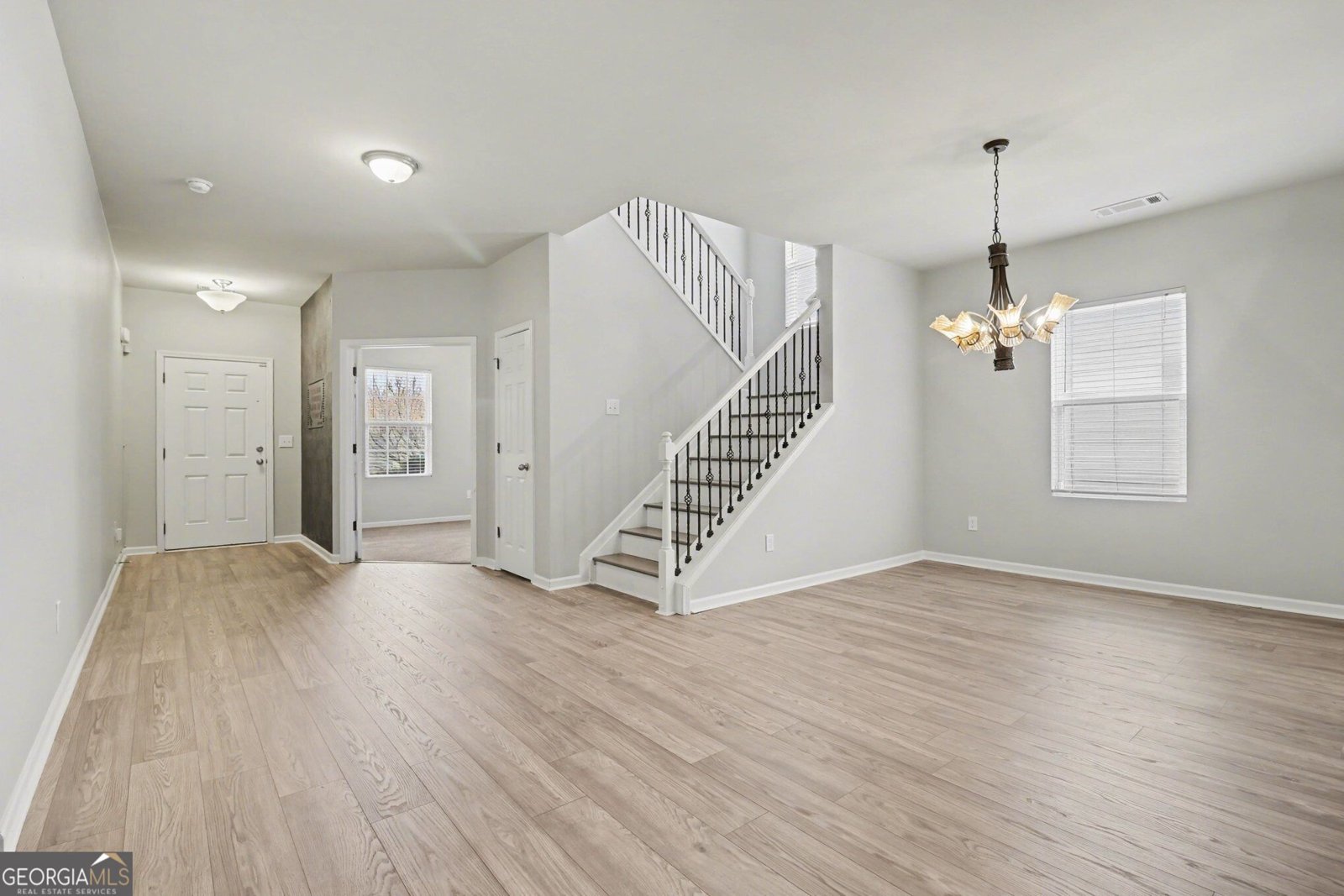6858 Pierless Avenue Sugar Hill - Photo 16