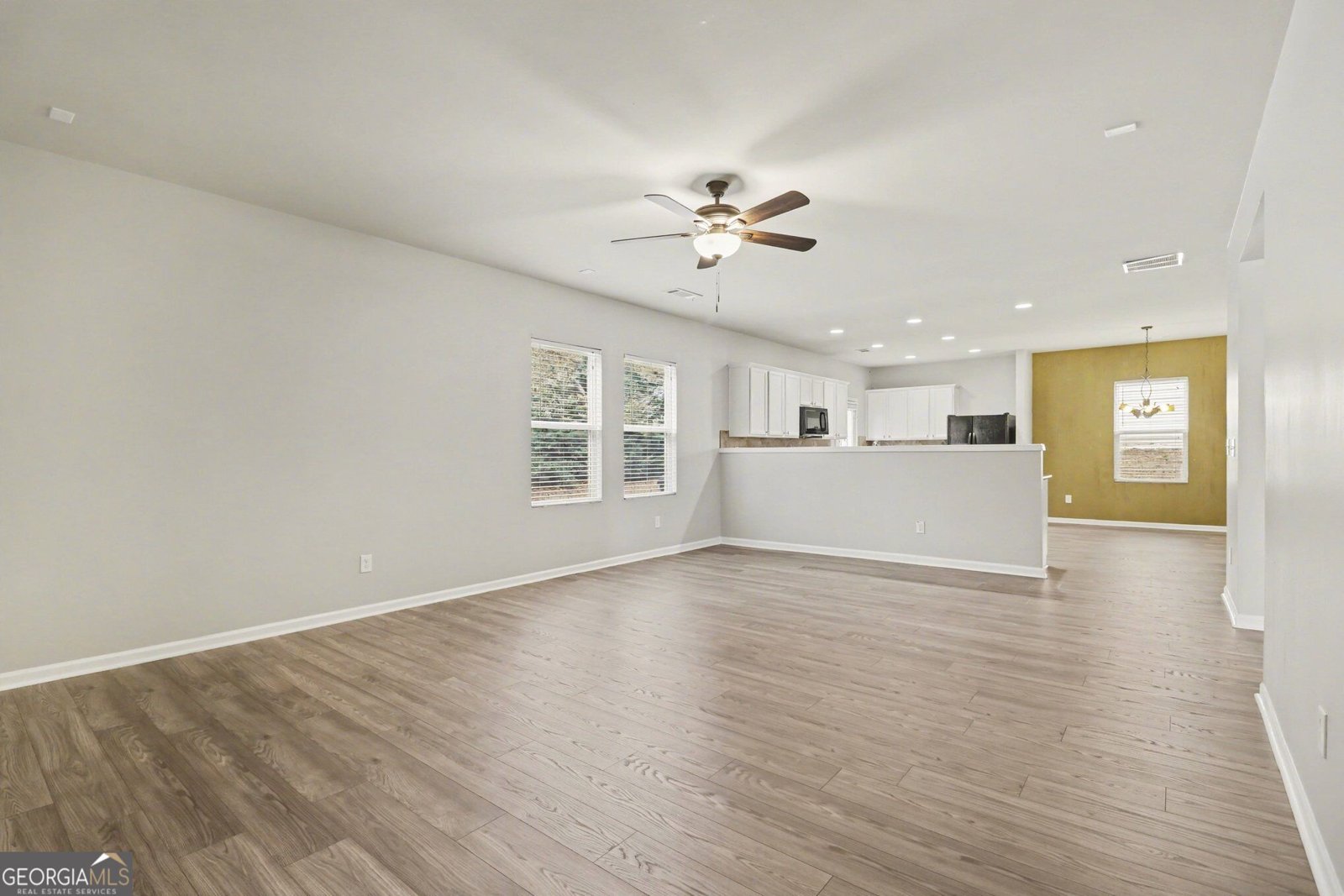 6858 Pierless Avenue Sugar Hill - Photo 18
