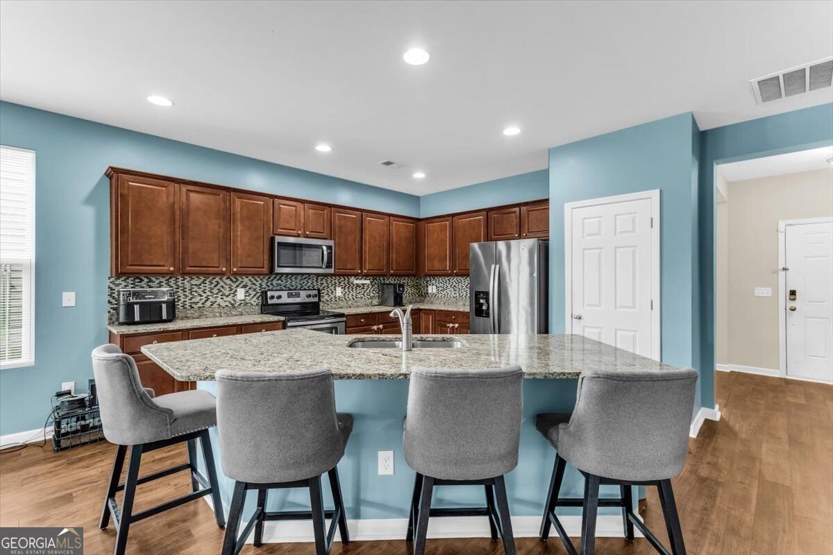 413 Lions Den Drive Pooler - Photo 12