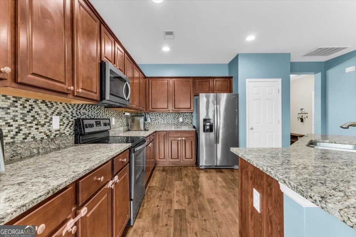 413 Lions Den Drive Pooler - Photo 14