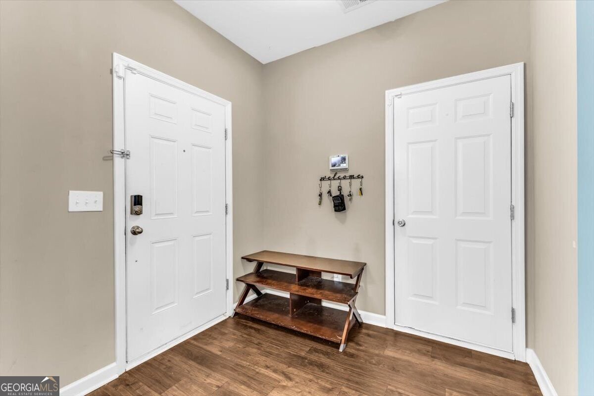 413 Lions Den Drive Pooler - Photo 9