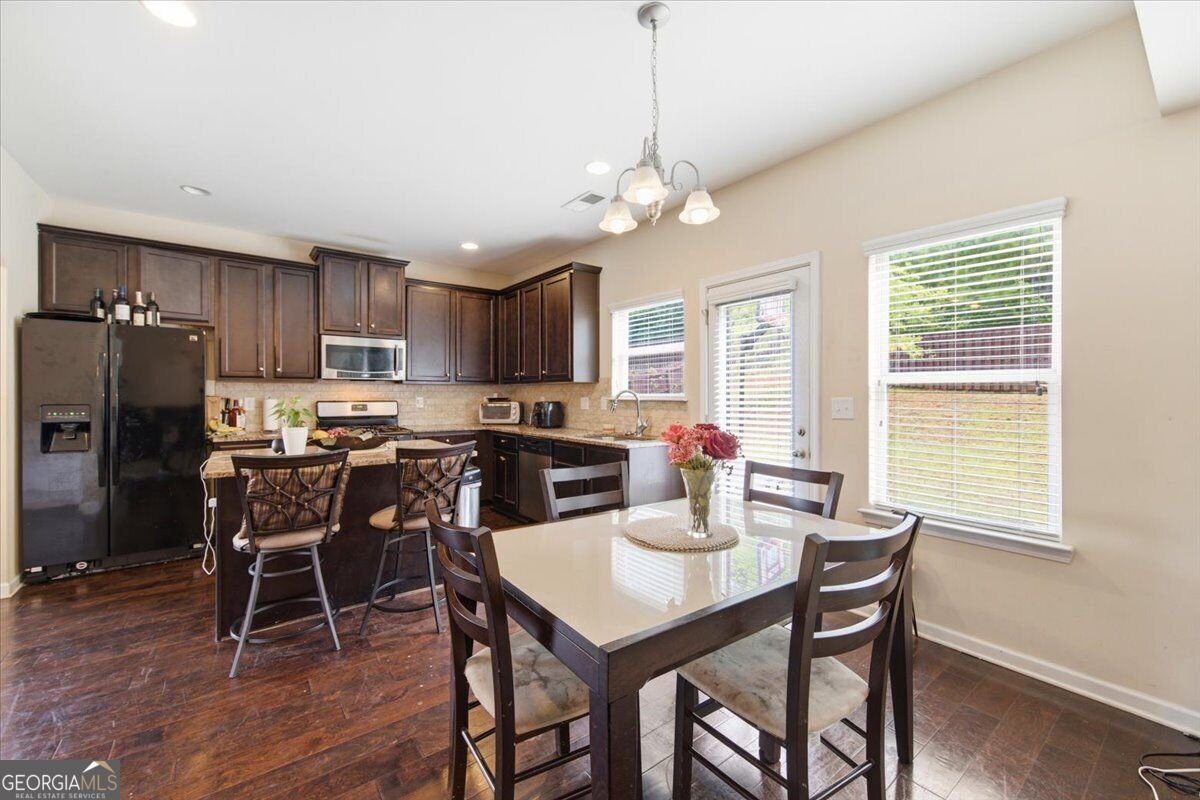 1126 Paramount Drive McDonough - Photo 17
