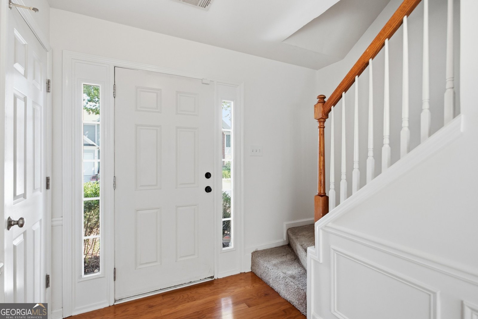 313 Balaban Circle Woodstock - Photo 7