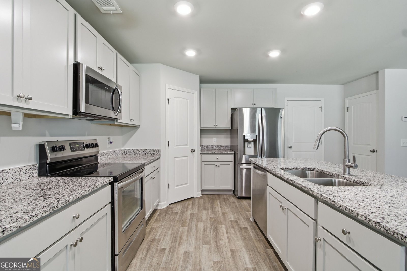 522 Mountain Creek Drive Maysville - Photo 10