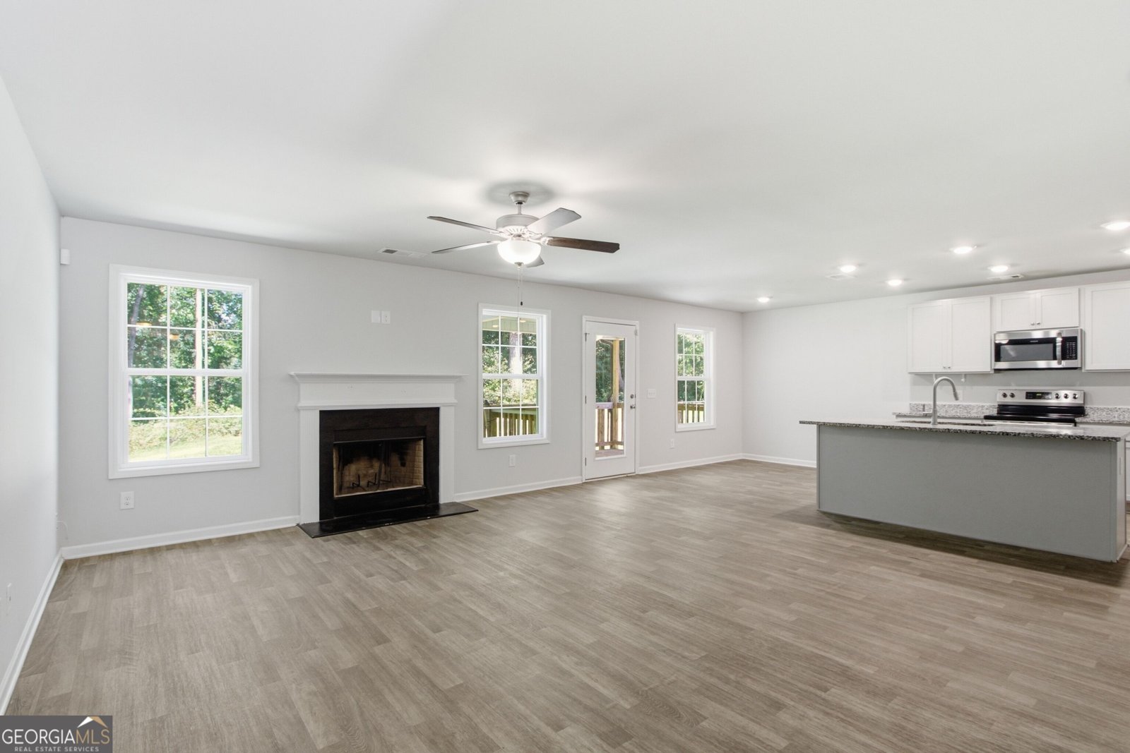 522 Mountain Creek Drive Maysville - Photo 9
