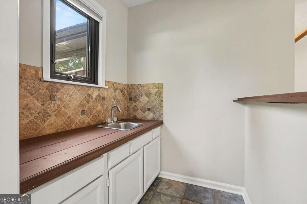 10900 Spotted Pony Trail Johns Creek - Photo 15