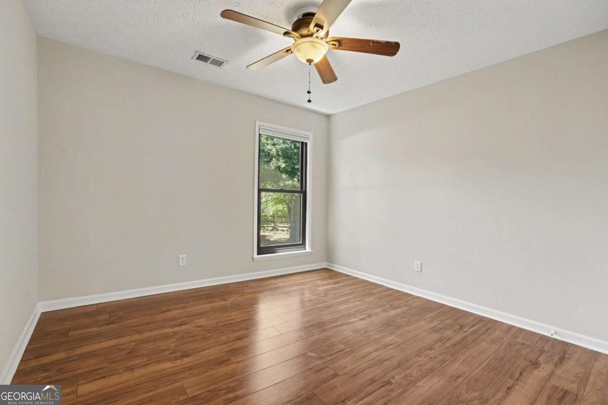 10900 Spotted Pony Trail Johns Creek - Photo 17