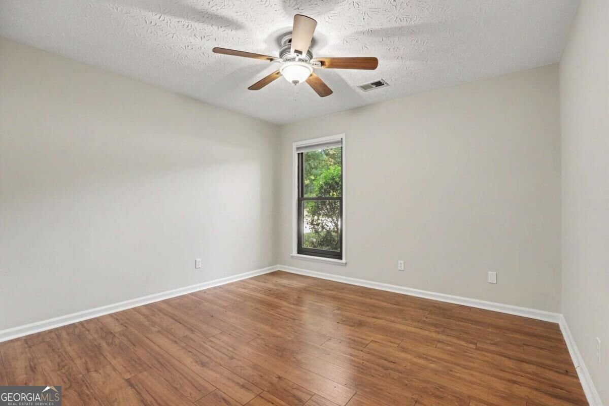 10900 Spotted Pony Trail Johns Creek - Photo 19