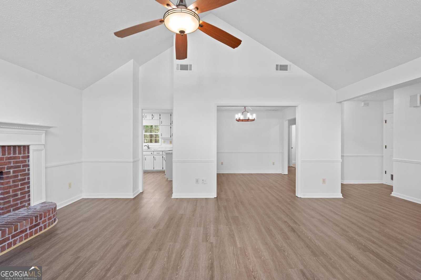 209 Chardonay Cts Peachtree City - Photo 12