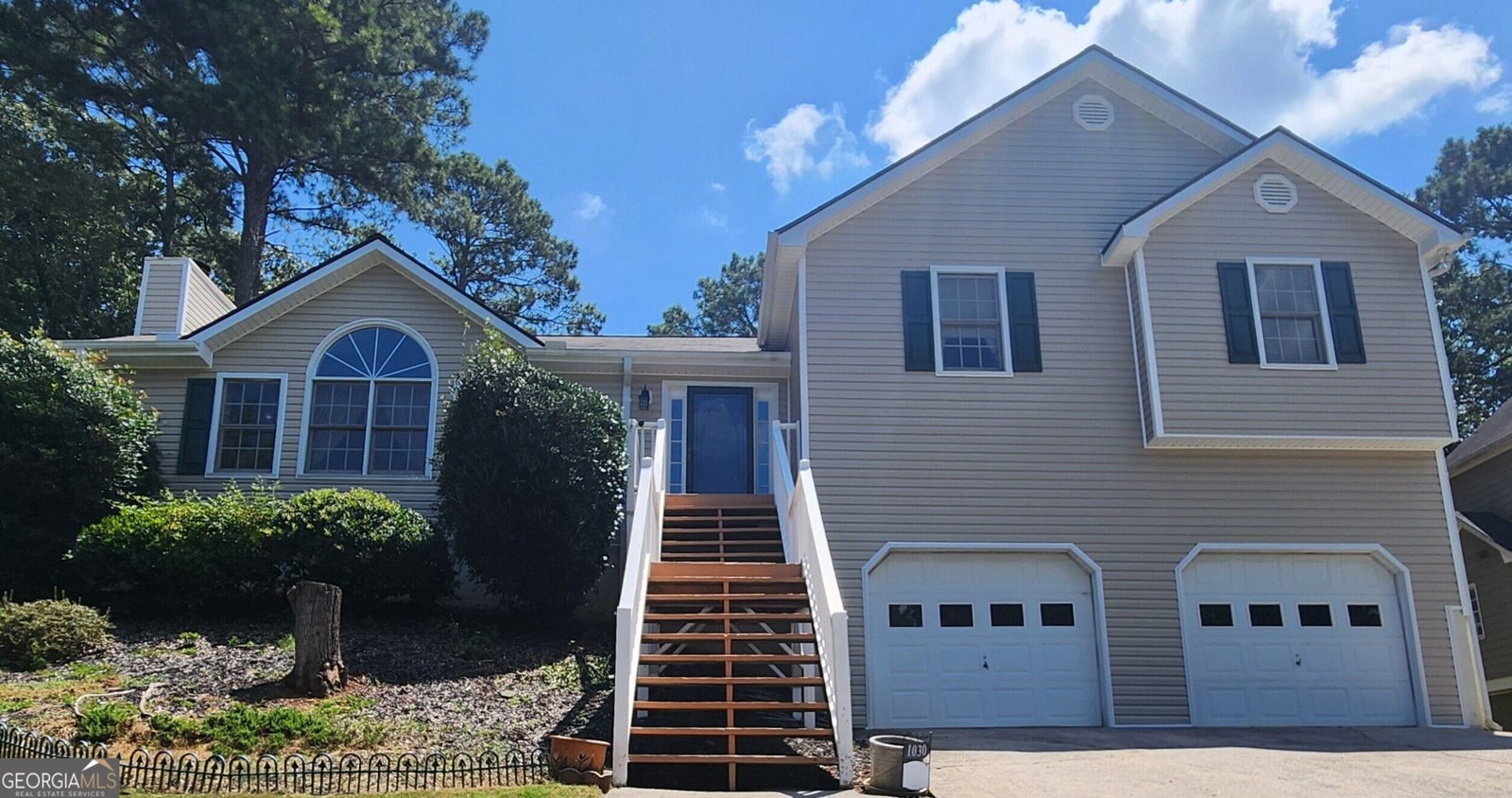 1030 Queensbury Run Acworth - main photo