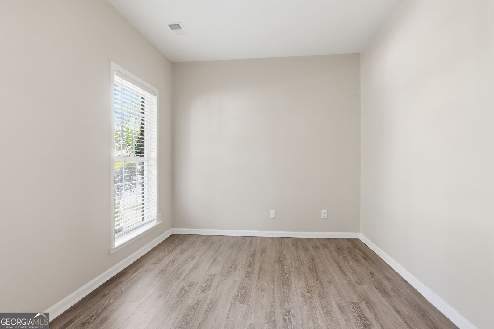7307 Toccoa Circle Union City - Photo 13