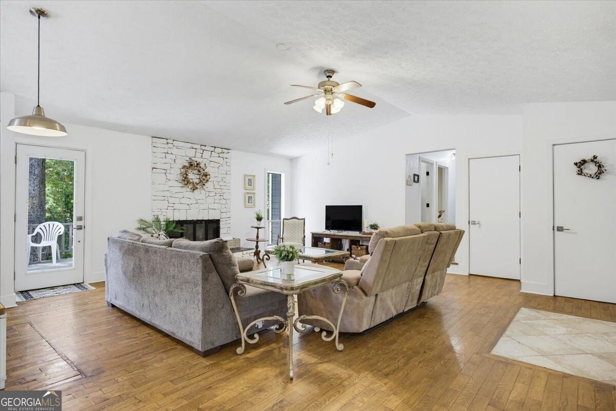 1055 Acworth Due West Road Kennesaw - Photo 13