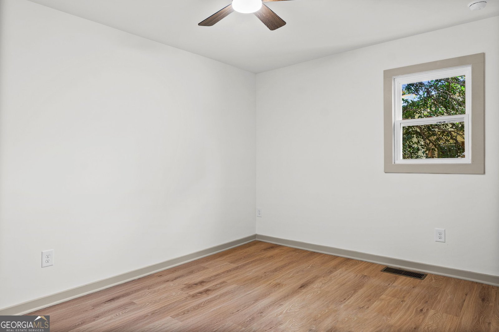 1111 Parkview Drive Griffin - Photo 15