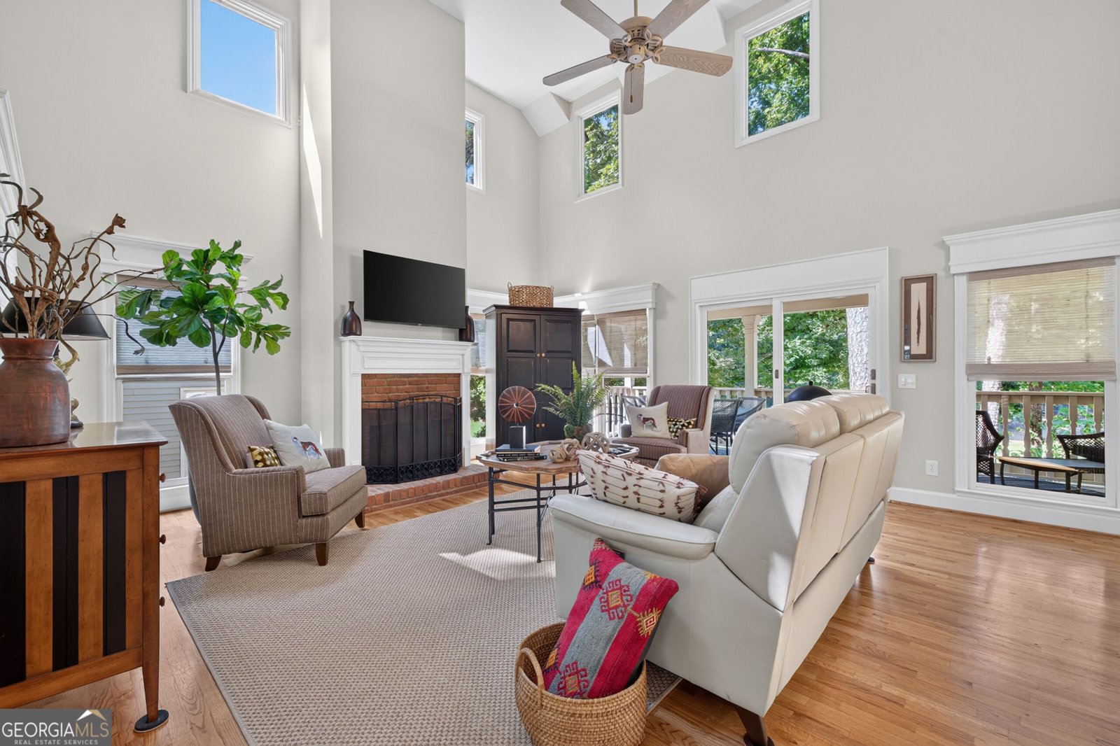 1053 Clubhouse Lane Greensboro - Photo 10