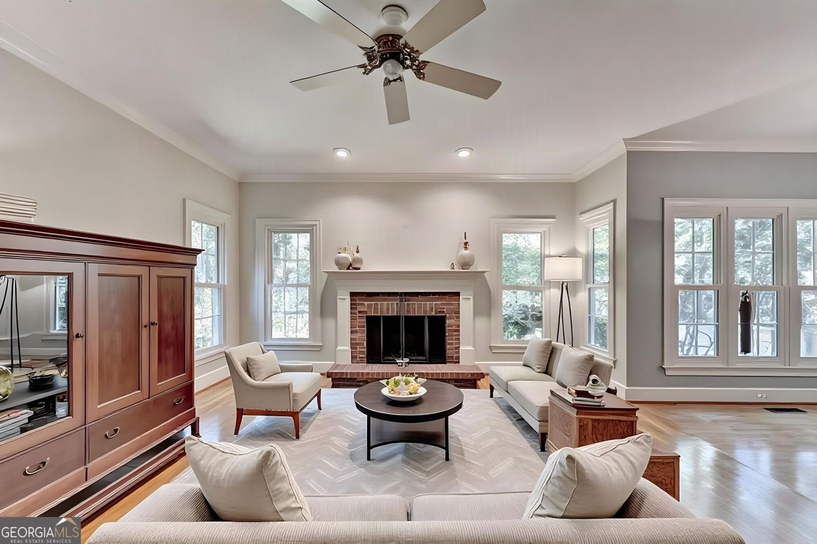 375 Petersford Way Milton - Photo 5