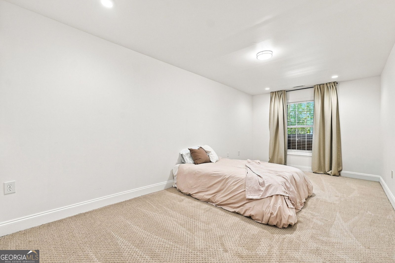 520 Chestnut Walk Canton - Photo 54