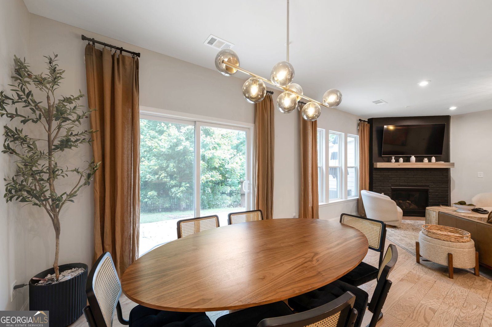 517 Garvin Drive Woodstock - Photo 12